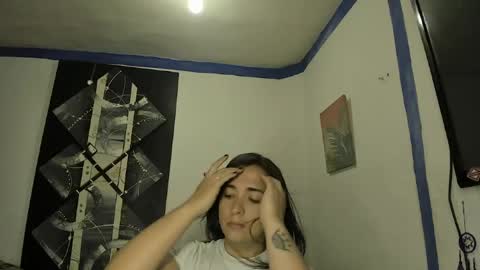 Snapshot of sarahjey chatting on 06-30-26, 06:53 SARAHJEY online show from 06-30-26, 06:53
