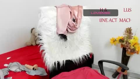 Sarah online show from 04-17-26, 05:16