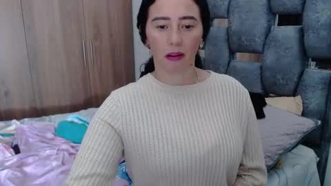 Lia online show from 01-26-25, 10:35