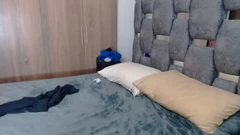 Lia online show from 02-20-25, 10:04