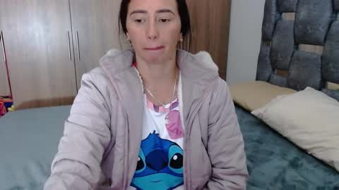 Lia online show from 02-28-25, 03:37