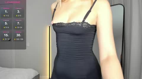 Snapshot of sarahphyllis chatting on 07-22-26, 09:50 sarahphyllis online show from 07-22-26, 09:50