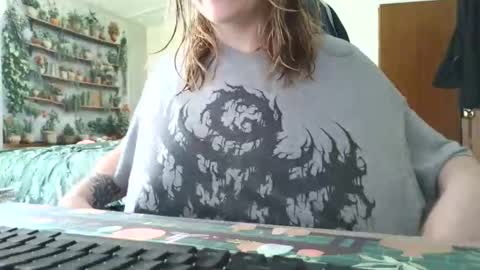 Sarah online show from 06-04-26, 08:04