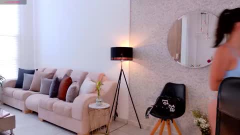 Sarah online show from 03-26-26, 05:40