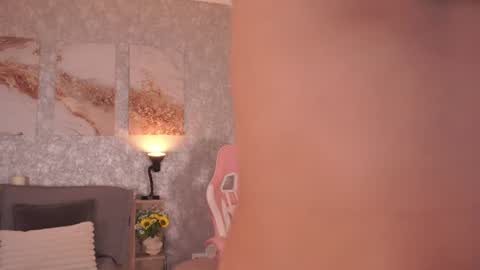 Sarah online show from 06-19-26, 03:38