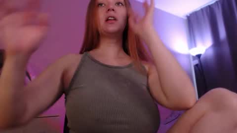 Sarah online show from 09-23-25, 02:09