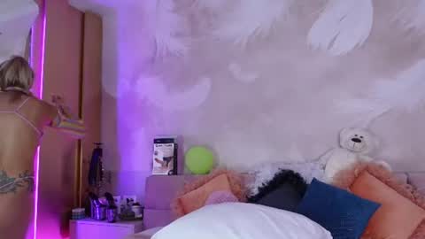 Jenny online show from 07-02-26, 03:56