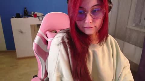 Sara online show from 04-20-26, 02:20