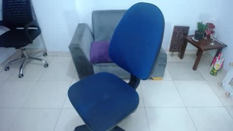 Saraloves online show from 12-05-25, 10:57