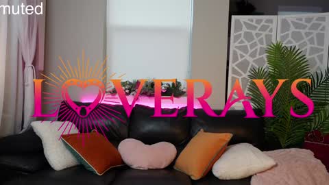 Back from Vacay  Follow for more here  online show from 11-29-25, 11:08