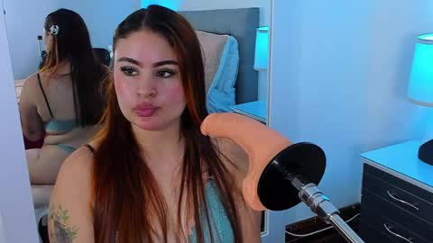 sararendon online show from 04-09-26, 02:11