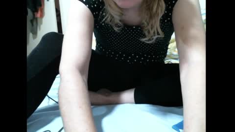 Snapshot of sarasexx33 chatting on 12-30-24, 07:26 sarasexx33 online show from 12-30-24, 07:26