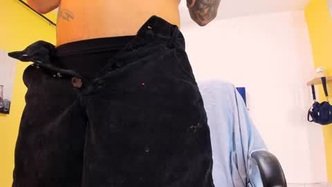 Sara Sofia online show from 04-18-26, 04:05