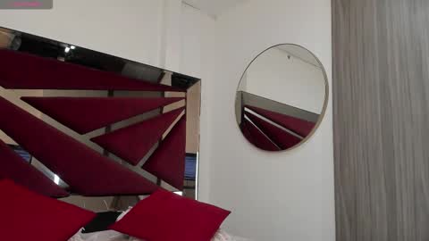      online show from 11-23-25, 12:43