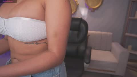 Sara Winstone online show from 02-13-26, 12:45