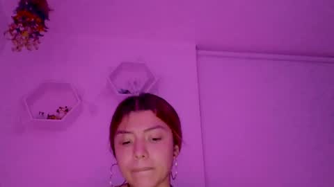 Snapshot of saray2312 chatting on 04-28-26, 04:17 Saray online show from 04-28-26, 04:17