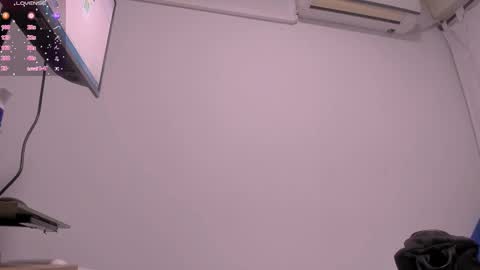 Baby Saren online show from 11-12-25, 12:16