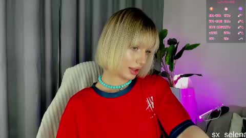Snapshot of sarilit chatting on 06-19-26, 03:00 Your Selena 3 online show from 06-19-26, 03:00