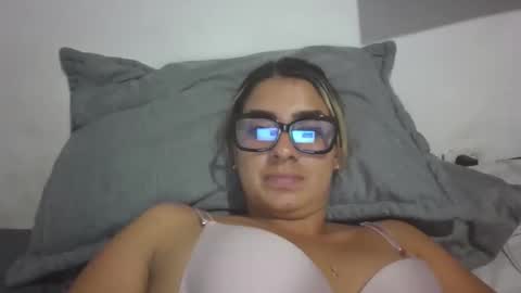 Snapshot of sarissmunera chatting on 10-23-25, 12:32 sarissmunera online show from 10-23-25, 12:32