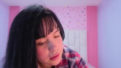 Sara  online show from 05-20-26, 08:15