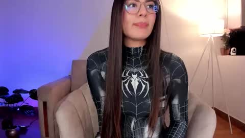 Sarita Lozano online show from 09-18-25, 12:01