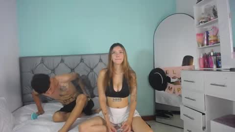  SARIYA Y ALEXIS  online show from 04-15-26, 07:58