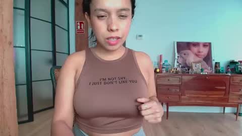 sarita_slovan online show from 10-20-25, 02:06
