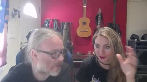 Snapshot of saruandjay chatting on 09-14-25, 09:19 Giselle and Jay online show from 09-14-25, 09:19