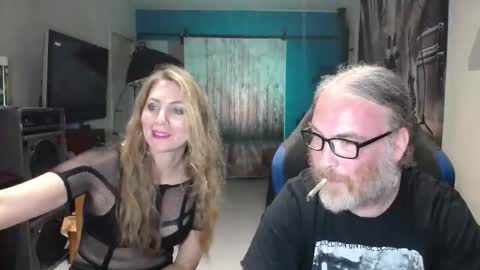 Snapshot of saruandjay chatting on 10-04-25, 07:56 Giselle and Jay online show from 10-04-25, 07:56