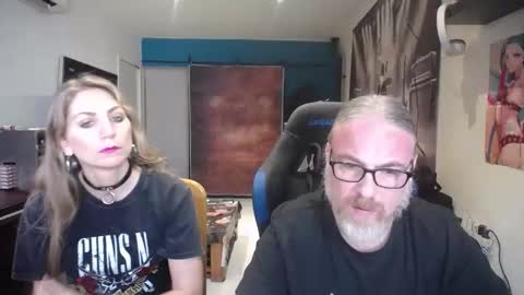 Snapshot of saruandjay chatting on 10-07-25, 07:49 Giselle and Jay online show from 10-07-25, 07:49