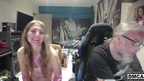 Snapshot of saruandjay chatting on 11-10-25, 06:29 Giselle and Jay online show from 11-10-25, 06:29