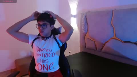 Snapshot of sasan_tay chatting on 07-19-26, 11:47 sasan_tay online show from 07-19-26, 11:47