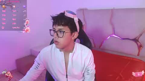 Snapshot of sasan_tay chatting on 07-29-26, 11:30 sasan_tay online show from 07-29-26, 11:30