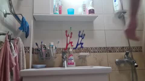 Snapshot of sasha999111 chatting on 12-07-24, 11:29 Eldak23 online show from 12-07-24, 11:29