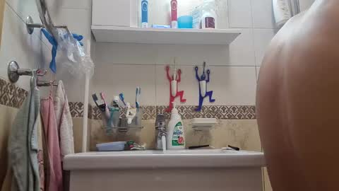 Snapshot of sasha999111 chatting on 01-07-25, 12:20 Eldak23 online show from 01-07-25, 12:20