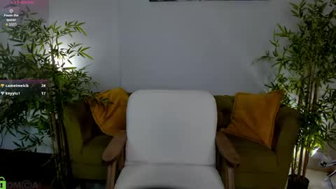Snapshot of sasha_misss chatting on 05-09-26, 02:06 Sasha online show from 05-09-26, 02:06