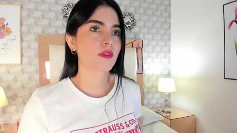 Camila  online show from 09-15-25, 11:54