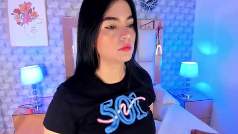 Camila  online show from 10-20-25, 11:21