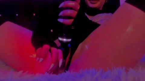   Sasha   online show from 01-26-25, 01:41