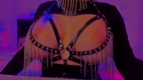   Sasha   online show from 02-02-25, 05:42