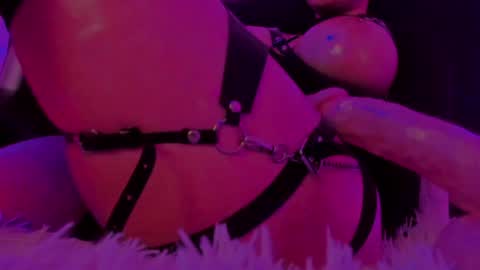   Sasha   online show from 02-03-25, 04:57