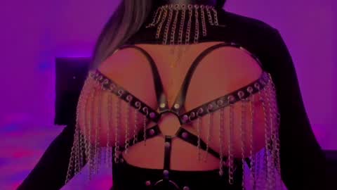   Sasha   online show from 02-06-25, 02:44