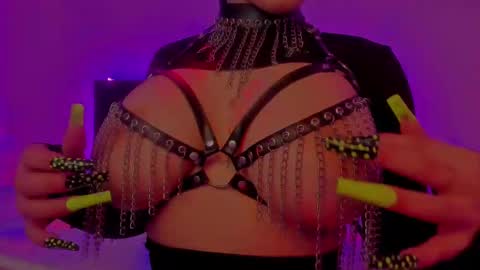   Sasha   online show from 03-08-25, 07:27