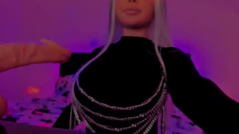   Sasha   online show from 10-11-25, 05:28