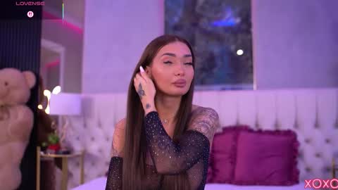 Dennise online show from 09-26-25, 06:34