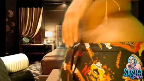Snapshot of sashastrokes chatting on 05-28-26, 04:37 MISTRESS STROKES online show from 05-28-26, 04:37