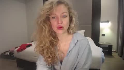 Sasha online show from 03-11-26, 05:02