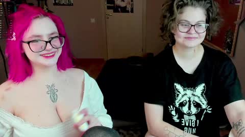 Snapshot of sashy_way chatting on 01-17-25, 11:38 .Alexandra online show from 01-17-25, 11:38
