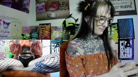 Ivy online show from 04-12-26, 02:44