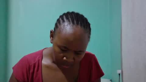 Snapshot of sassy_bella chatting on 02-05-25, 10:41 sassy_bella online show from 02-05-25, 10:41